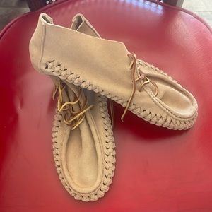NWOT woman’s genuine suede leather shoes